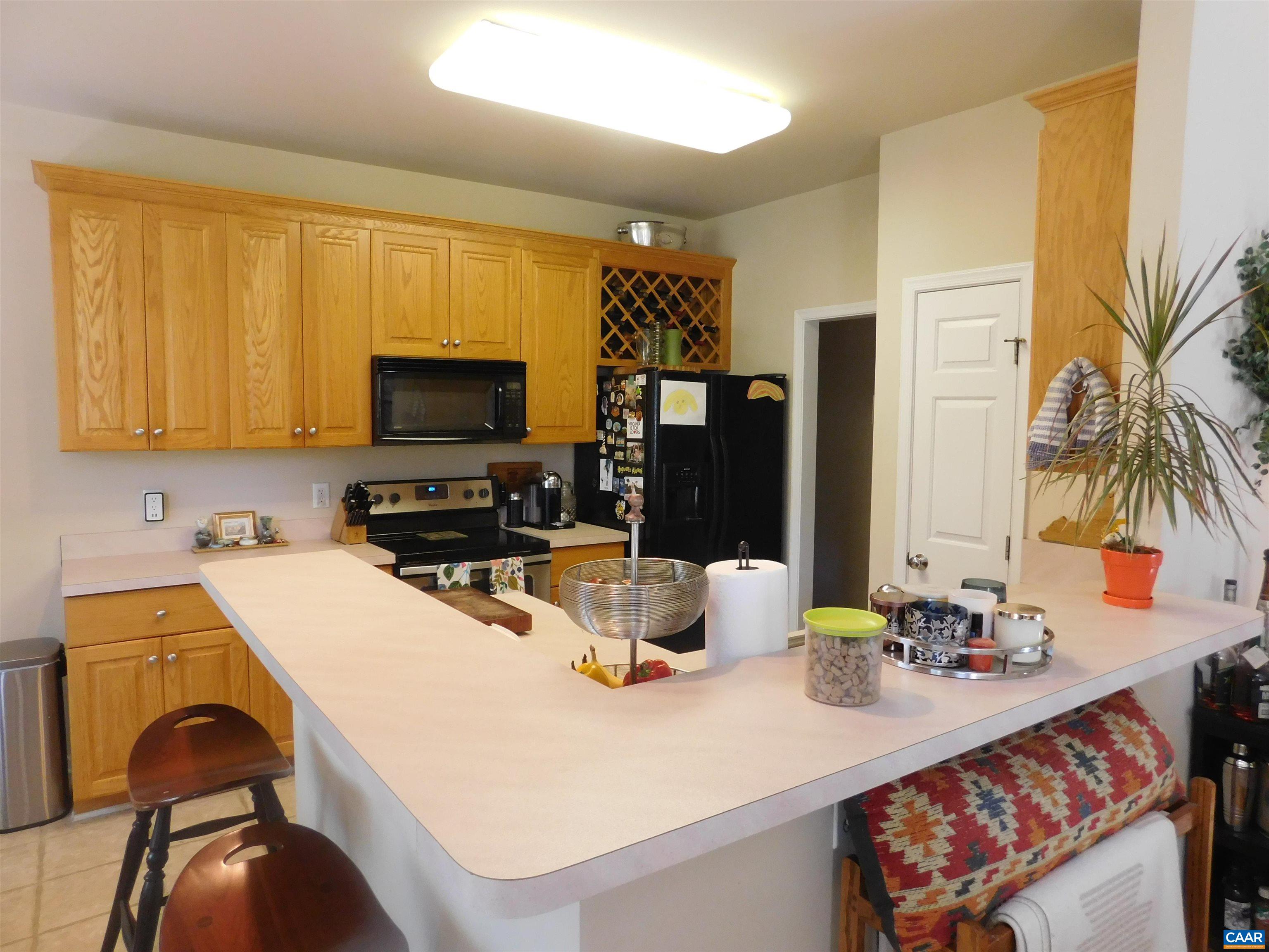 339 LEAPING FOX LN, CHARLOTTESVILLE, Virginia 22902, 3 Bedrooms Bedrooms, ,2 BathroomsBathrooms,Residential,339 LEAPING FOX LN,665467 MLS # 665467