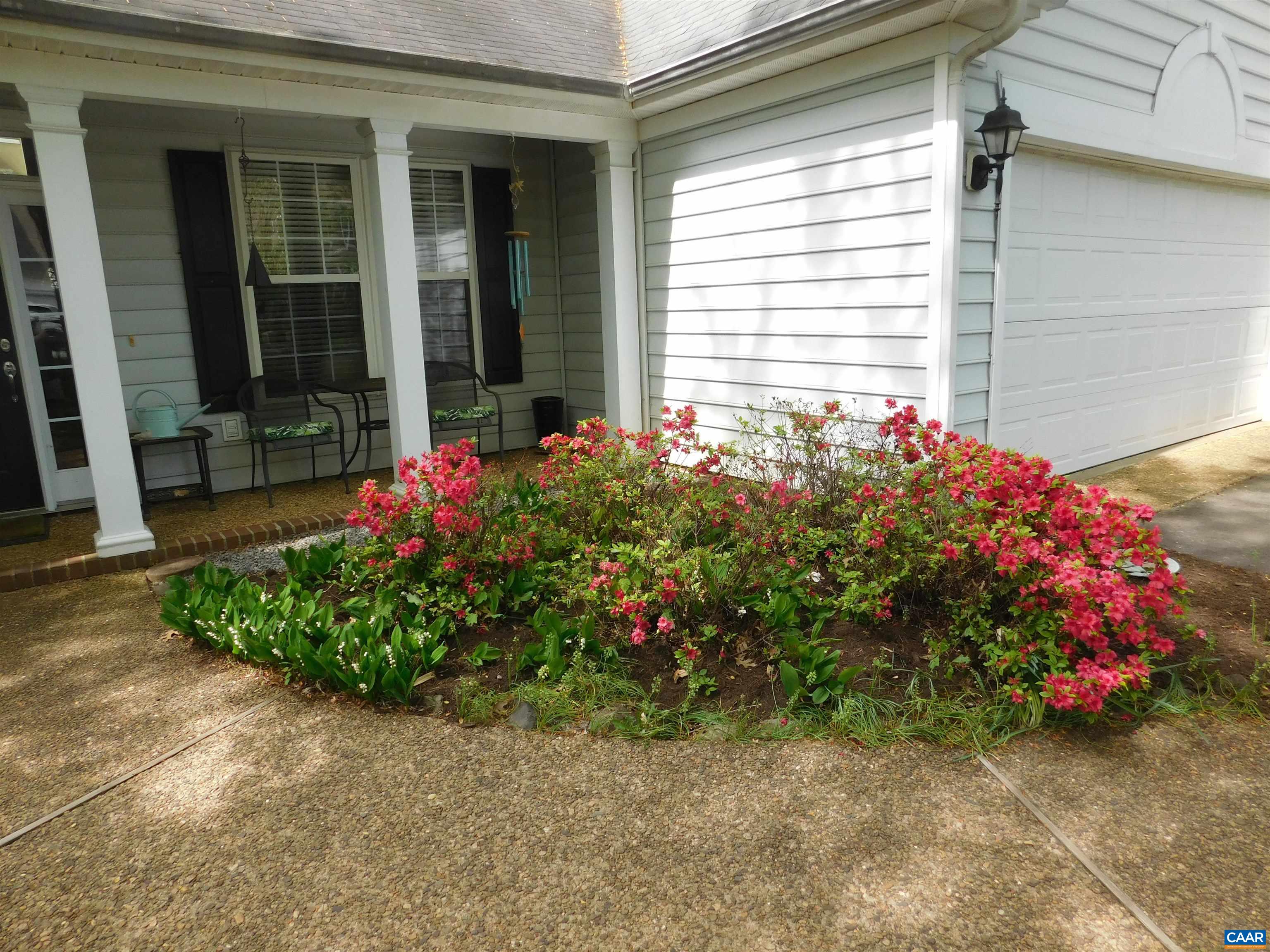 339 LEAPING FOX LN, CHARLOTTESVILLE, Virginia 22902, 3 Bedrooms Bedrooms, ,2 BathroomsBathrooms,Residential,339 LEAPING FOX LN,665467 MLS # 665467