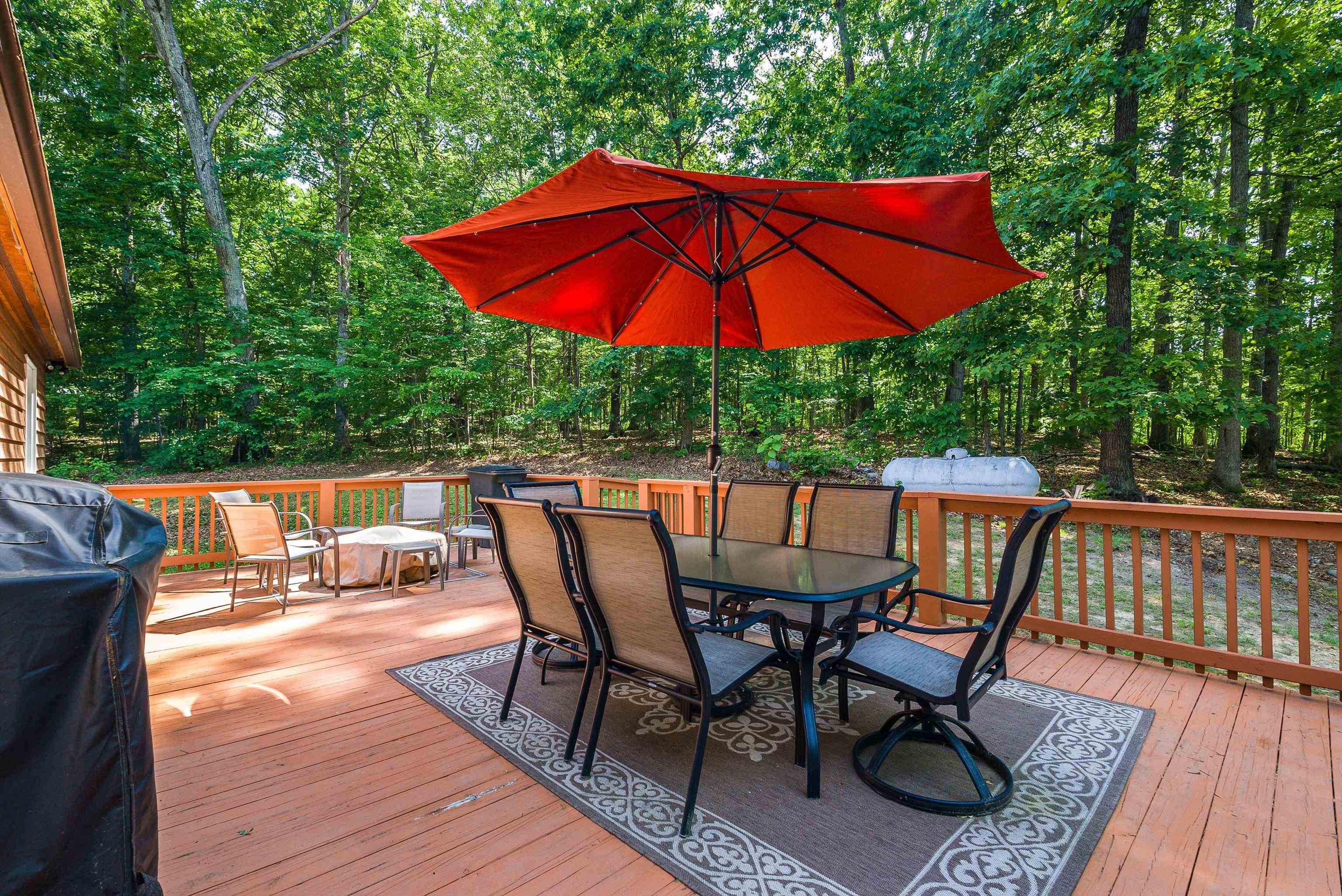 37 MARKELS LN, STAUNTON, Virginia 24401, 4 Bedrooms Bedrooms, ,3 BathroomsBathrooms,Residential,37 Markels Ln.,37 MARKELS LN,665469 MLS # 665469