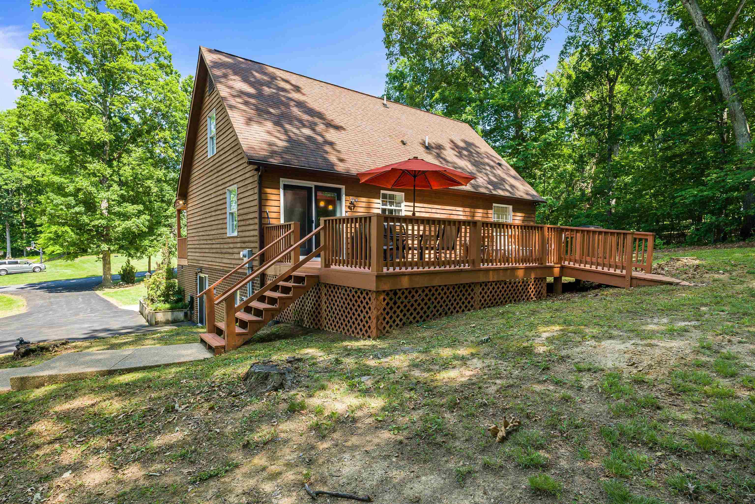 37 MARKELS LN, STAUNTON, Virginia 24401, 4 Bedrooms Bedrooms, ,3 BathroomsBathrooms,Residential,37 Markels Ln.,37 MARKELS LN,665469 MLS # 665469