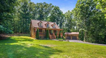 37 MARKELS LN, STAUNTON, Virginia 24401, 4 Bedrooms Bedrooms, ,3 BathroomsBathrooms,Residential,37 Markels Ln.,37 MARKELS LN,665469 MLS # 665469