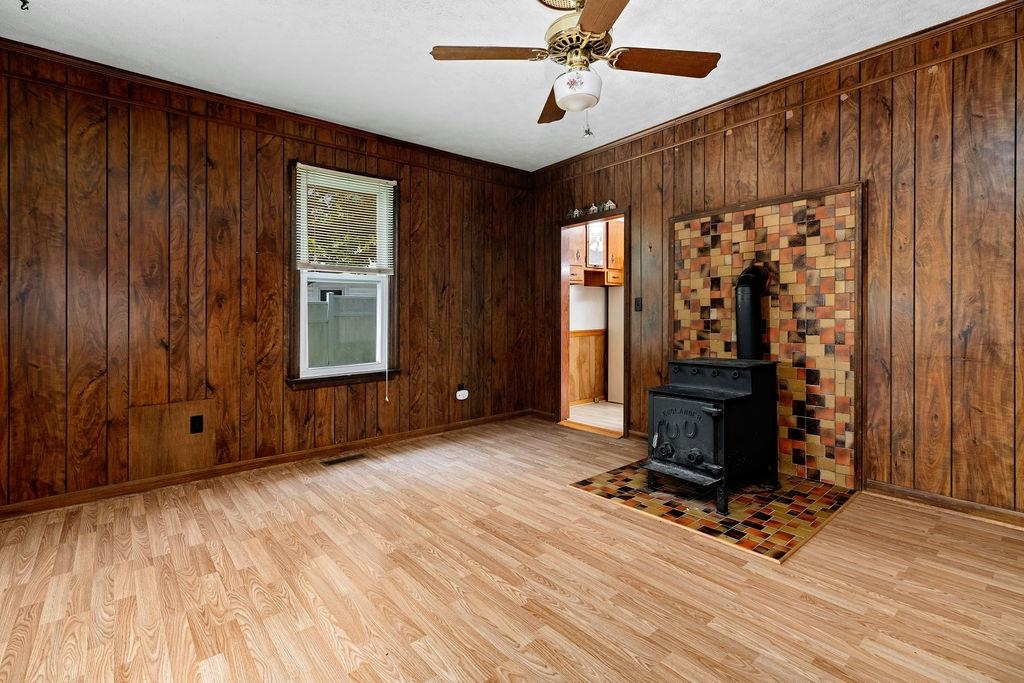 13 SHULTZ LN, GREENVILLE, Virginia 24440, 3 Bedrooms Bedrooms, ,2 BathroomsBathrooms,Residential,13 SHULTZ LN,665471 MLS # 665471