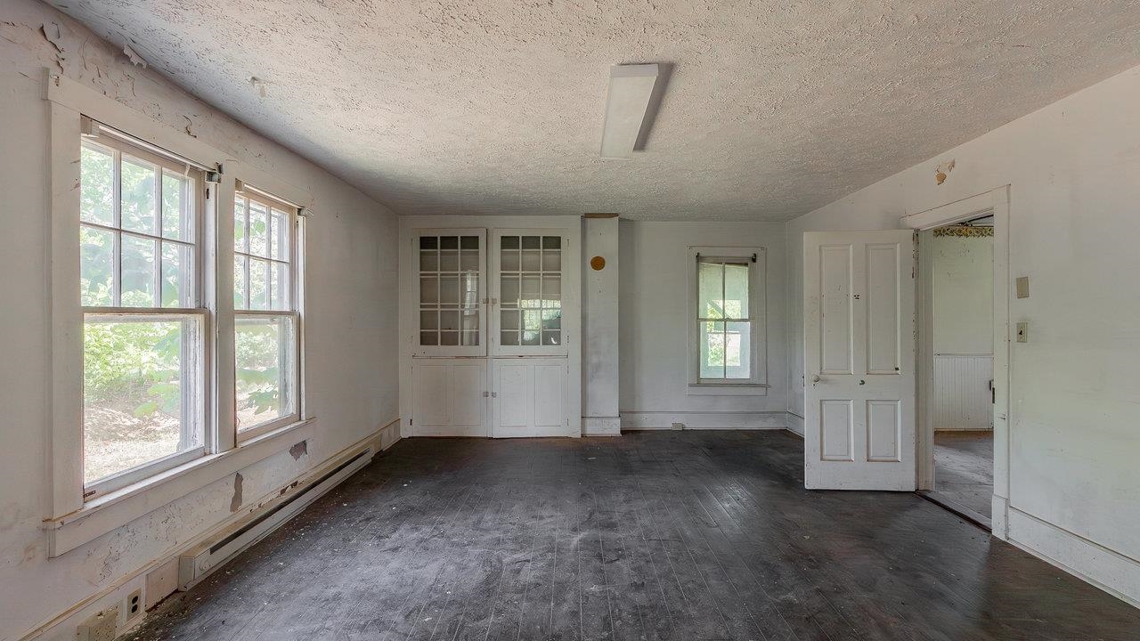 506 WILLIAMS AVE, SHENANDOAH, Virginia 22849, 4 Bedrooms Bedrooms, ,1 BathroomBathrooms,Residential,506 WILLIAMS AVE,665476 MLS # 665476