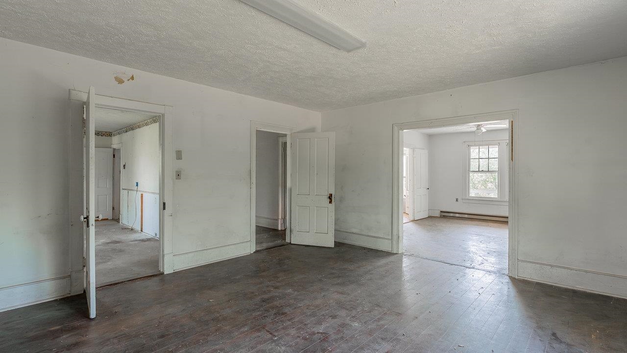 506 WILLIAMS AVE, SHENANDOAH, Virginia 22849, 4 Bedrooms Bedrooms, ,1 BathroomBathrooms,Residential,506 WILLIAMS AVE,665476 MLS # 665476
