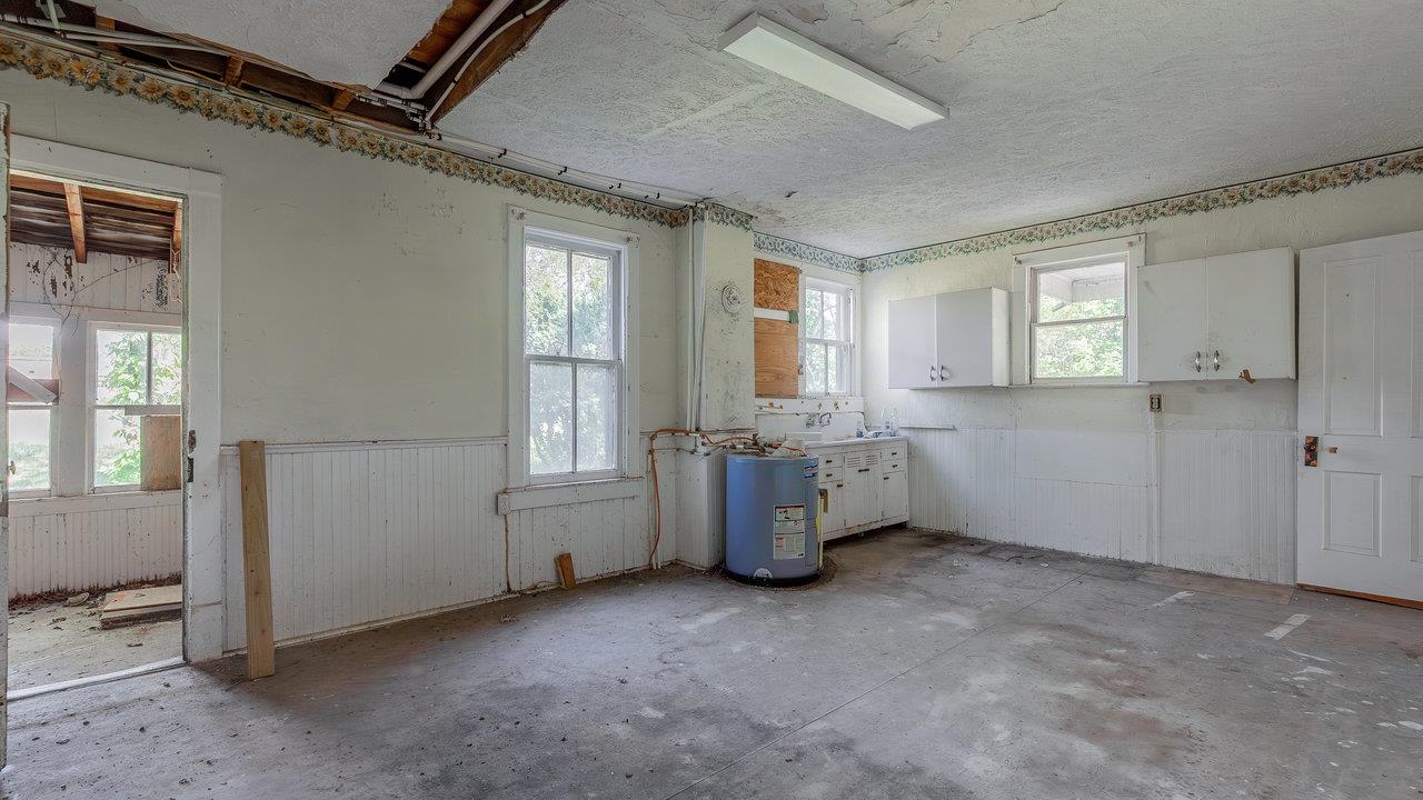 506 WILLIAMS AVE, SHENANDOAH, Virginia 22849, 4 Bedrooms Bedrooms, ,1 BathroomBathrooms,Residential,506 WILLIAMS AVE,665476 MLS # 665476