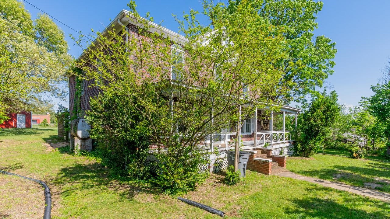 506 WILLIAMS AVE, SHENANDOAH, Virginia 22849, 4 Bedrooms Bedrooms, ,1 BathroomBathrooms,Residential,506 WILLIAMS AVE,665476 MLS # 665476