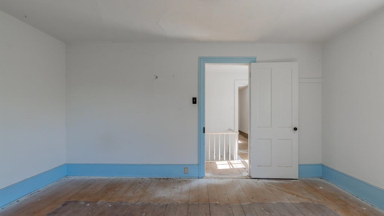 506 WILLIAMS AVE, SHENANDOAH, Virginia 22849, 4 Bedrooms Bedrooms, ,1 BathroomBathrooms,Residential,506 WILLIAMS AVE,665476 MLS # 665476