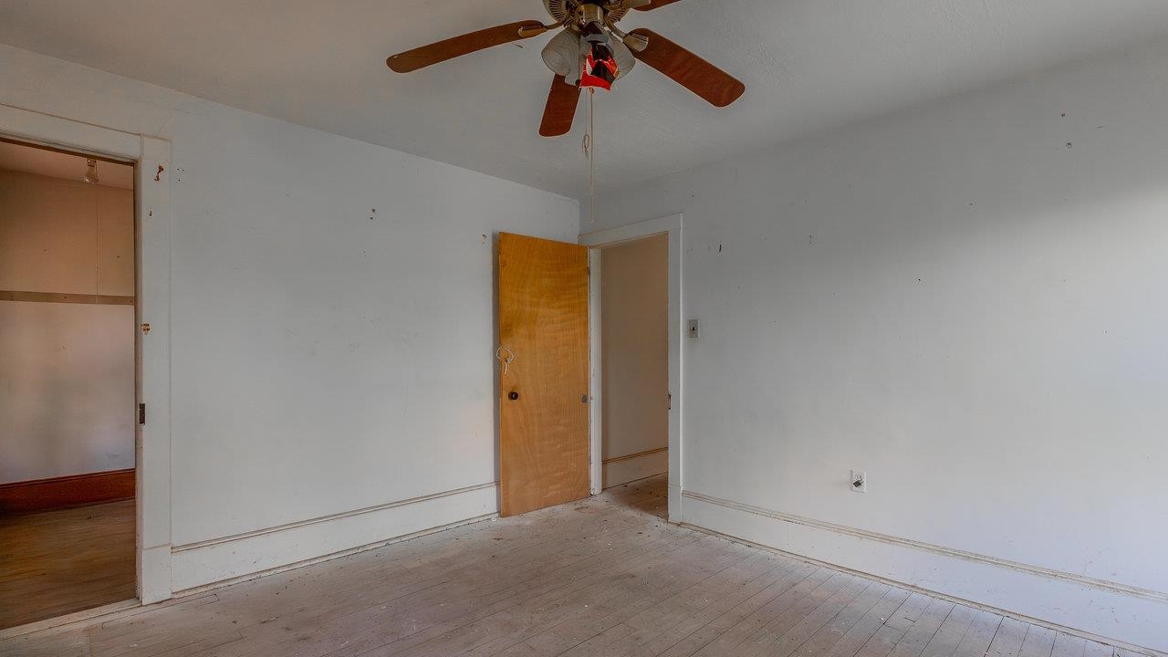 506 WILLIAMS AVE, SHENANDOAH, Virginia 22849, 4 Bedrooms Bedrooms, ,1 BathroomBathrooms,Residential,506 WILLIAMS AVE,665476 MLS # 665476