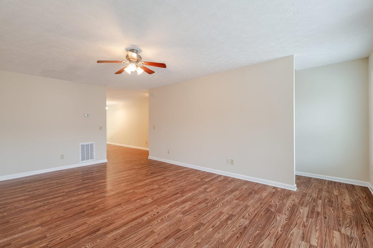 2330 WISHING WELL CT, HARRISONBURG, Virginia 22801, 3 Bedrooms Bedrooms, ,3 BathroomsBathrooms,Residential,2330 WISHING WELL CT,665485 MLS # 665485