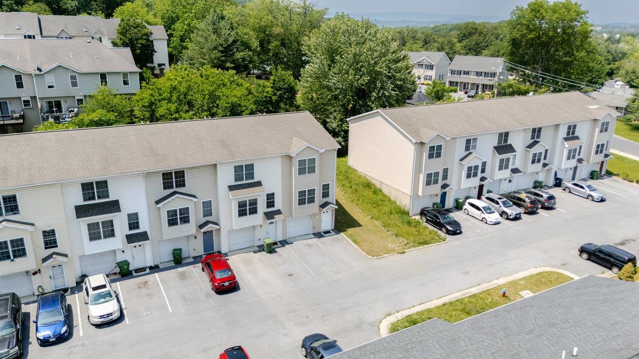 2330 WISHING WELL CT, HARRISONBURG, Virginia 22801, 3 Bedrooms Bedrooms, ,3 BathroomsBathrooms,Residential,2330 WISHING WELL CT,665485 MLS # 665485