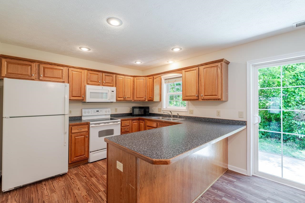 2330 WISHING WELL CT, HARRISONBURG, Virginia 22801, 3 Bedrooms Bedrooms, ,3 BathroomsBathrooms,Residential,2330 WISHING WELL CT,665485 MLS # 665485