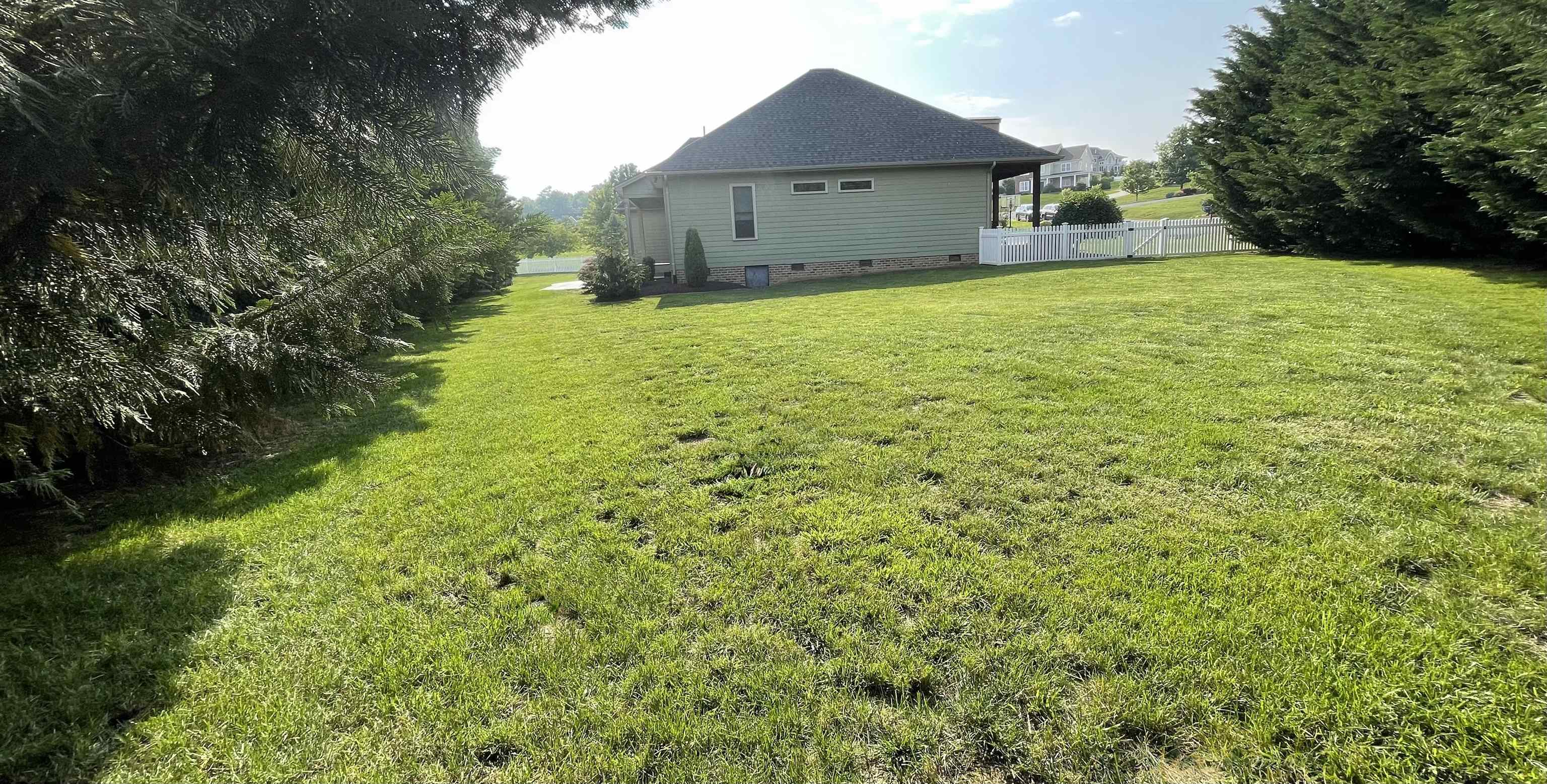 4470 RIDGECREST CT, ROCKINGHAM, Virginia 22901, 5 Bedrooms Bedrooms, ,5 BathroomsBathrooms,Residential,Brick beauty on a private cul-de-sac,4470 RIDGECREST CT,665487 MLS # 665487