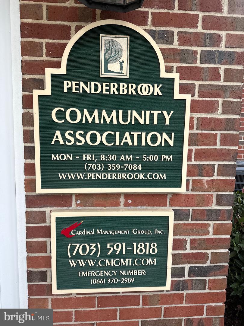 12000 GOLF RIDGE CT #102, FAIRFAX, Virginia 22033, 2 Bedrooms Bedrooms, ,2 BathroomsBathrooms,Residential,For sale,12000 GOLF RIDGE CT #102,VAFX2236612 MLS # VAFX2236612