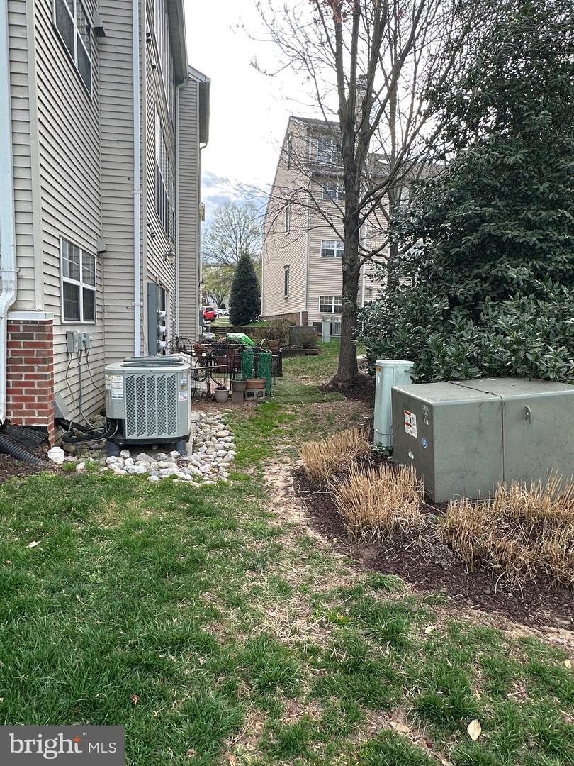12000 GOLF RIDGE CT #102, FAIRFAX, Virginia 22033, 2 Bedrooms Bedrooms, ,2 BathroomsBathrooms,Residential,For sale,12000 GOLF RIDGE CT #102,VAFX2236612 MLS # VAFX2236612