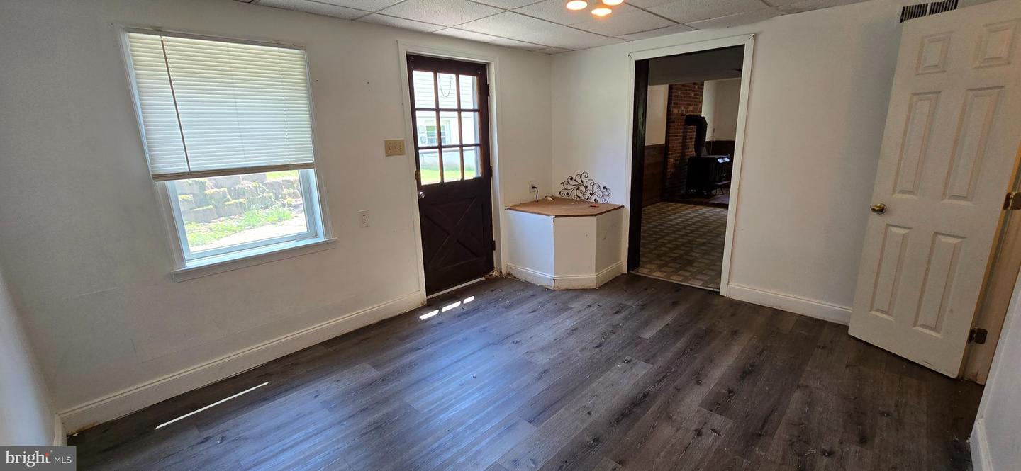 11827 RUTHERFORD DR, FREDERICKSBURG, Virginia 22407, 4 Bedrooms Bedrooms, ,2 BathroomsBathrooms,Residential,For sale,11827 RUTHERFORD DR,VASP2032688 MLS # VASP2032688