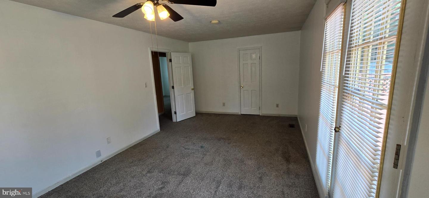 11827 RUTHERFORD DR, FREDERICKSBURG, Virginia 22407, 4 Bedrooms Bedrooms, ,2 BathroomsBathrooms,Residential,For sale,11827 RUTHERFORD DR,VASP2032688 MLS # VASP2032688
