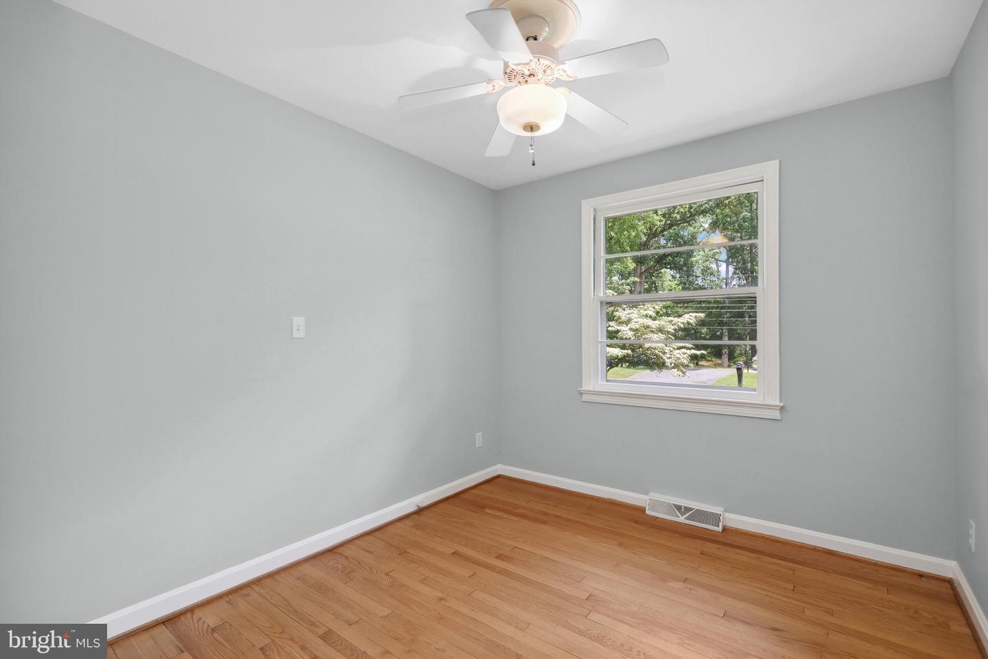33 PENDLETON RD, FREDERICKSBURG, Virginia 22405, 3 Bedrooms Bedrooms, 7 Rooms Rooms,1 BathroomBathrooms,Residential,For sale,33 PENDLETON RD,VAST2038474 MLS # VAST2038474