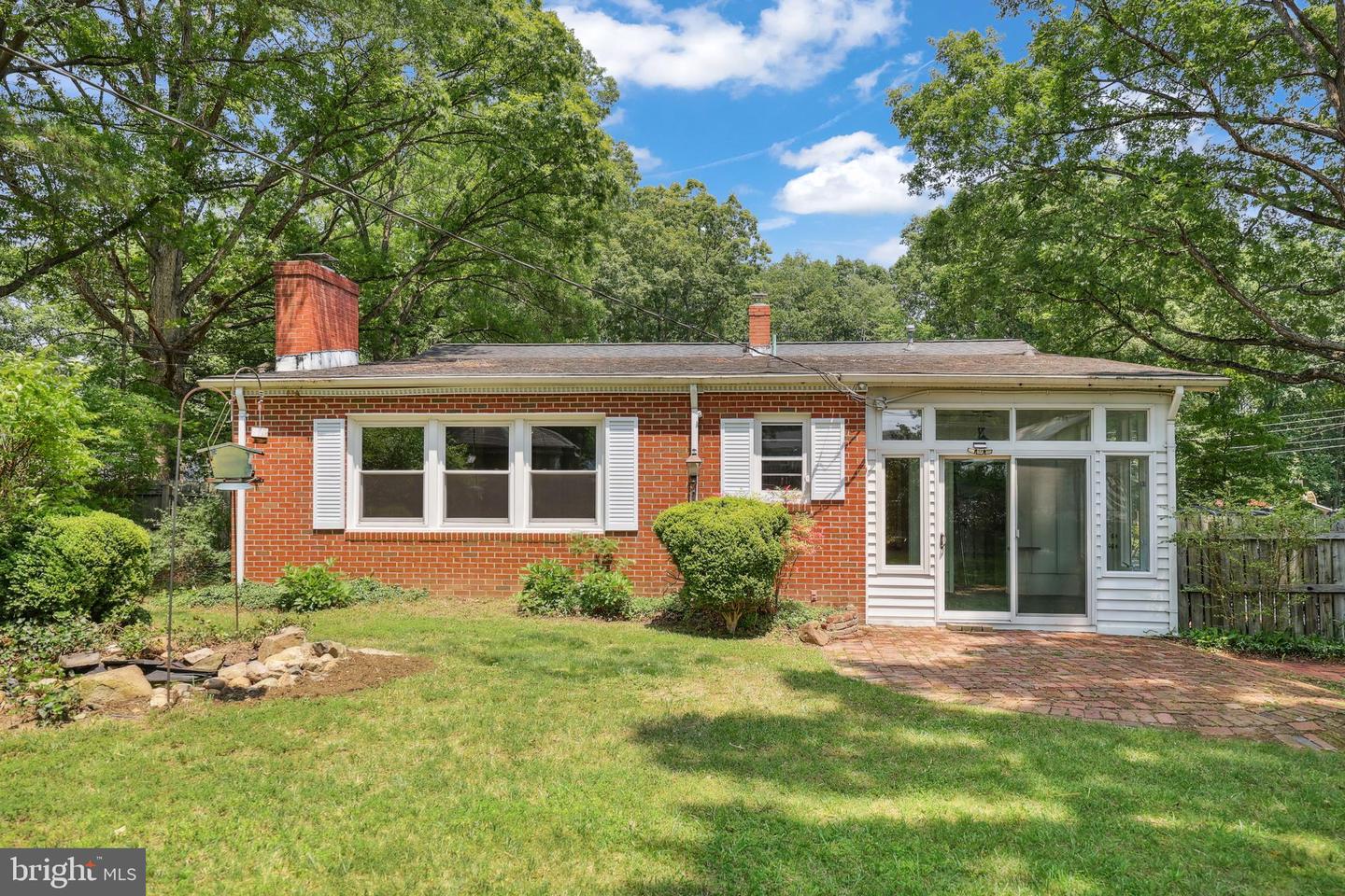 33 PENDLETON RD, FREDERICKSBURG, Virginia 22405, 3 Bedrooms Bedrooms, 7 Rooms Rooms,1 BathroomBathrooms,Residential,For sale,33 PENDLETON RD,VAST2038474 MLS # VAST2038474