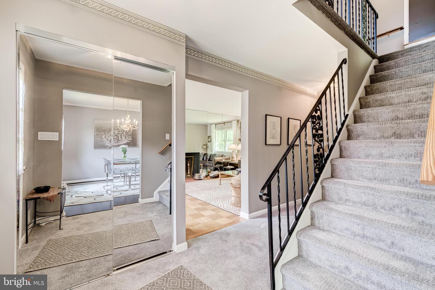 1109 NEAL DR, ALEXANDRIA, Virginia 22308, 4 Bedrooms Bedrooms, ,2 BathroomsBathrooms,Residential,For sale,1109 NEAL DR,VAFX2238324 MLS # VAFX2238324