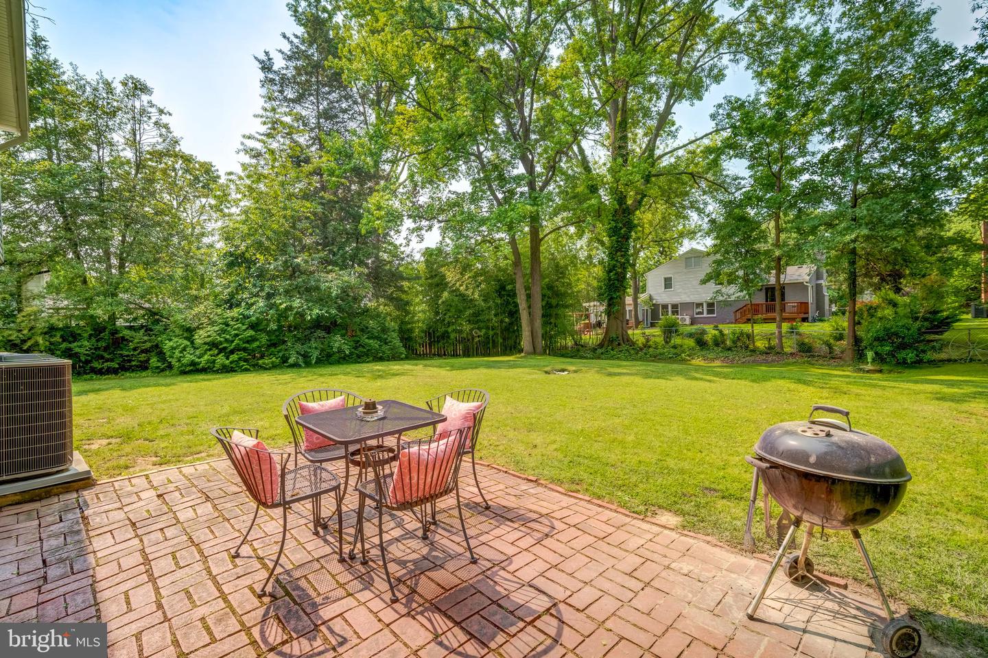 1109 NEAL DR, ALEXANDRIA, Virginia 22308, 4 Bedrooms Bedrooms, ,2 BathroomsBathrooms,Residential,For sale,1109 NEAL DR,VAFX2238324 MLS # VAFX2238324