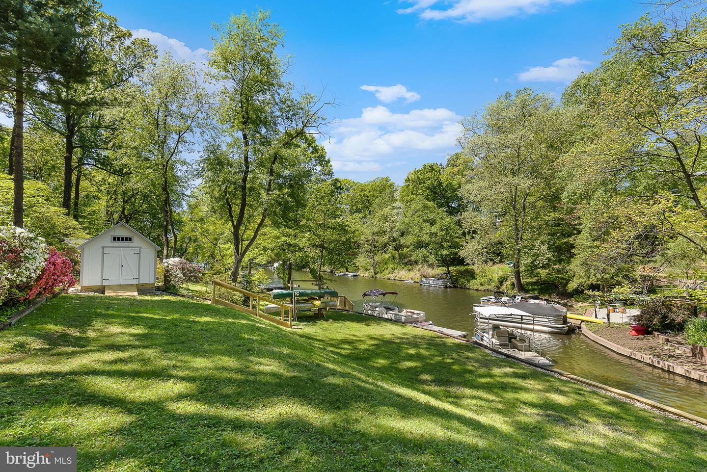 3504 PINETREE TER, FALLS CHURCH, Virginia 22041, 6 Bedrooms Bedrooms, ,3 BathroomsBathrooms,Residential,For sale,3504 PINETREE TER,VAFX2238338 MLS # VAFX2238338