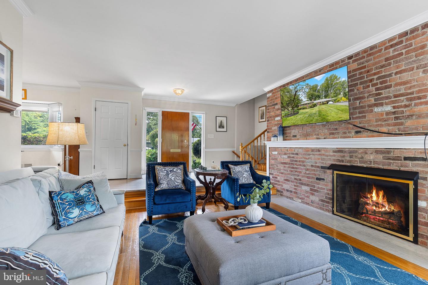 3504 PINETREE TER, FALLS CHURCH, Virginia 22041, 6 Bedrooms Bedrooms, ,3 BathroomsBathrooms,Residential,For sale,3504 PINETREE TER,VAFX2238338 MLS # VAFX2238338