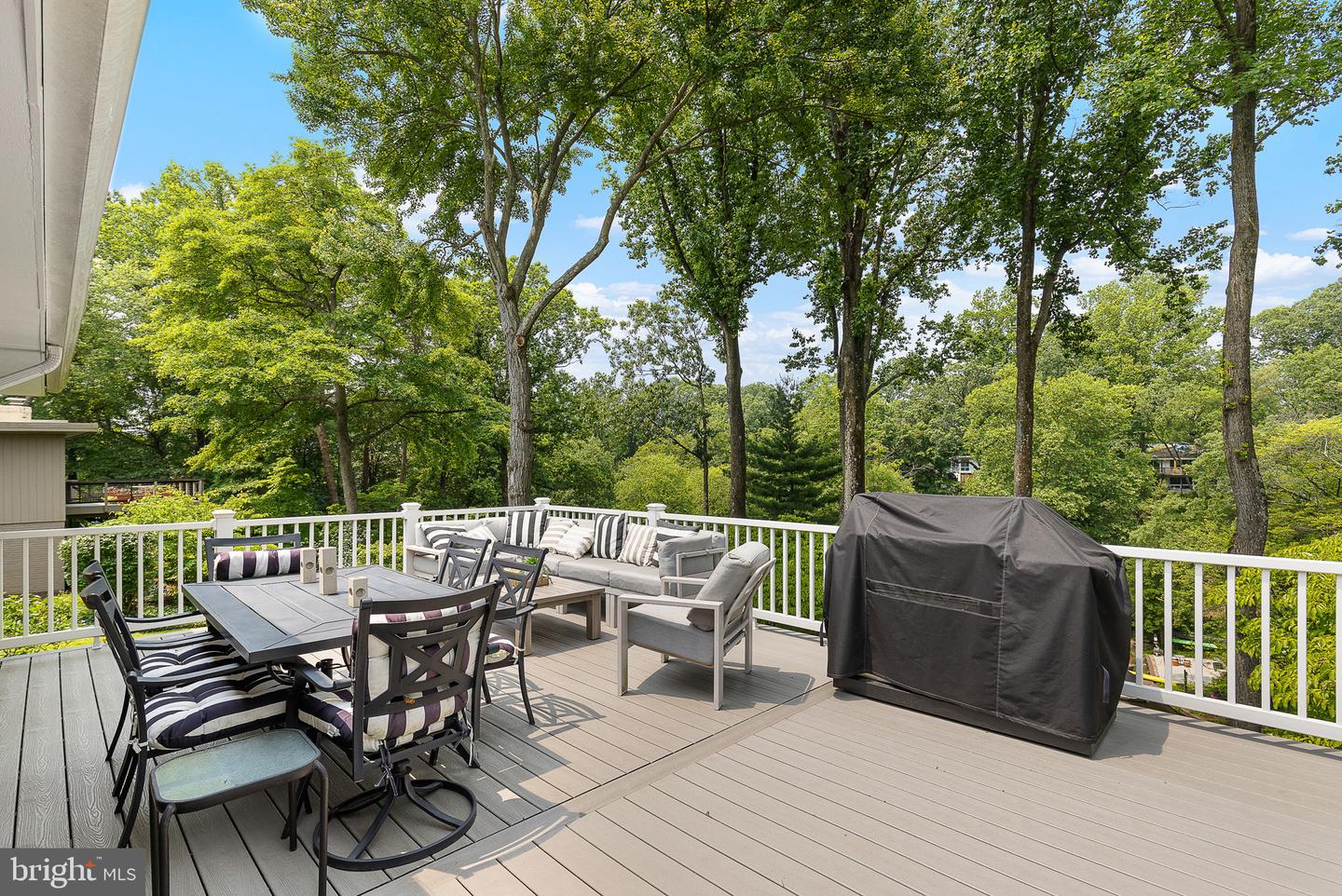 3504 PINETREE TER, FALLS CHURCH, Virginia 22041, 6 Bedrooms Bedrooms, ,3 BathroomsBathrooms,Residential,For sale,3504 PINETREE TER,VAFX2238338 MLS # VAFX2238338