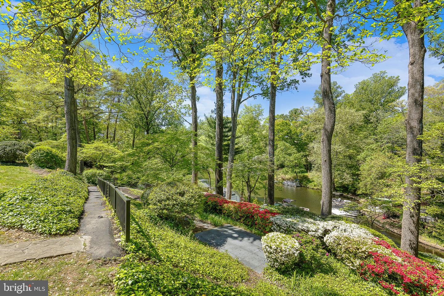 3504 PINETREE TER, FALLS CHURCH, Virginia 22041, 6 Bedrooms Bedrooms, ,3 BathroomsBathrooms,Residential,For sale,3504 PINETREE TER,VAFX2238338 MLS # VAFX2238338