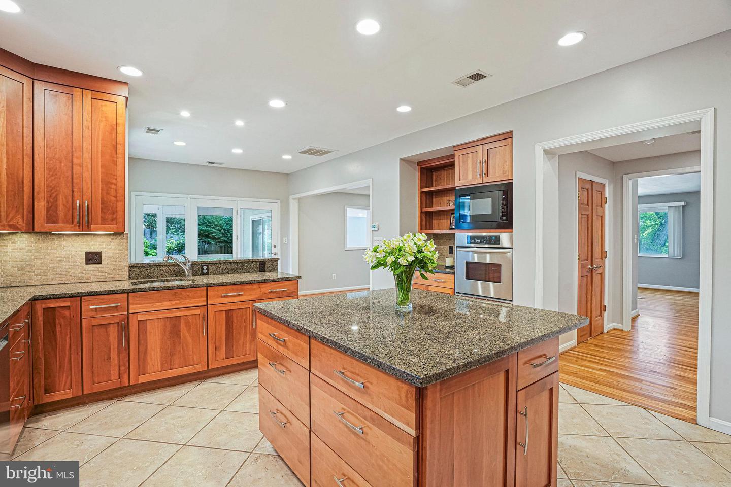6225 CHERYL DR, FALLS CHURCH, Virginia 22044, 4 Bedrooms Bedrooms, ,3 BathroomsBathrooms,Residential,For sale,6225 CHERYL DR,VAFX2238380 MLS # VAFX2238380
