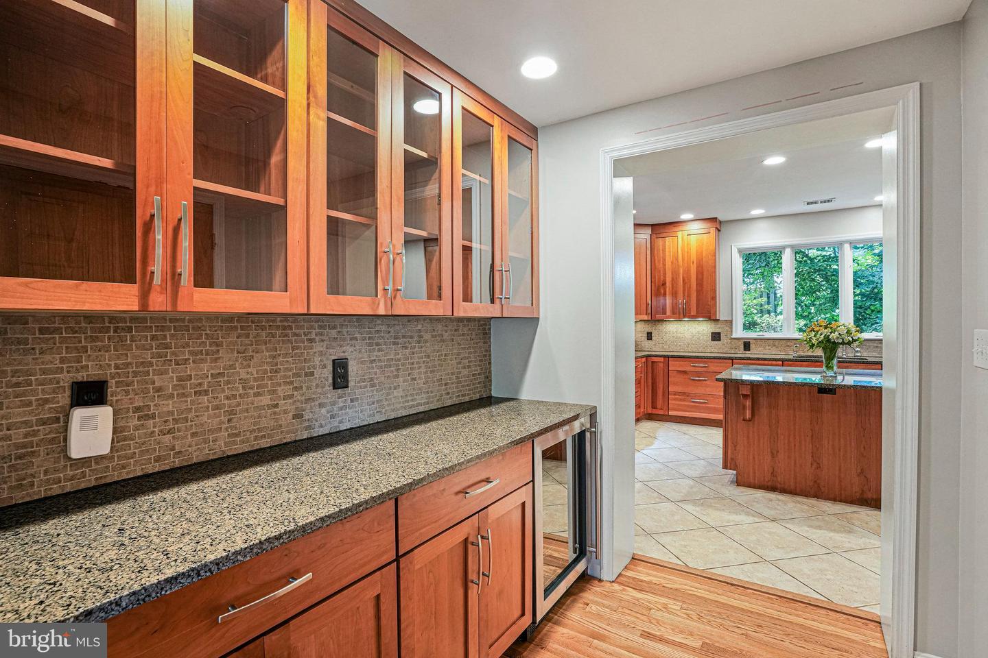 6225 CHERYL DR, FALLS CHURCH, Virginia 22044, 4 Bedrooms Bedrooms, ,3 BathroomsBathrooms,Residential,For sale,6225 CHERYL DR,VAFX2238380 MLS # VAFX2238380