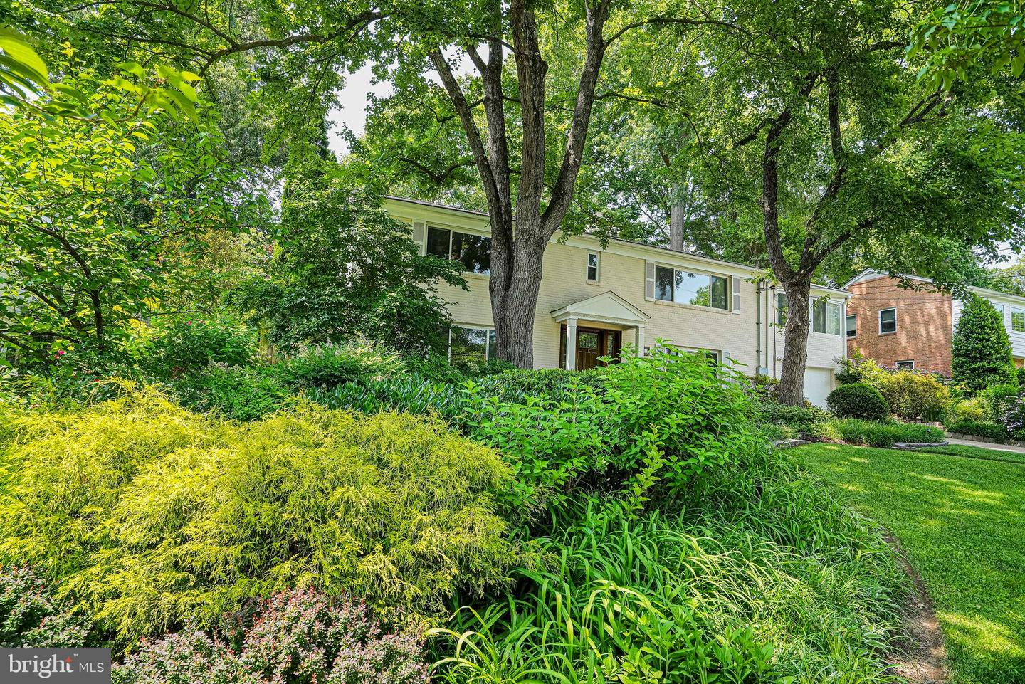 6225 CHERYL DR, FALLS CHURCH, Virginia 22044, 4 Bedrooms Bedrooms, ,3 BathroomsBathrooms,Residential,For sale,6225 CHERYL DR,VAFX2238380 MLS # VAFX2238380
