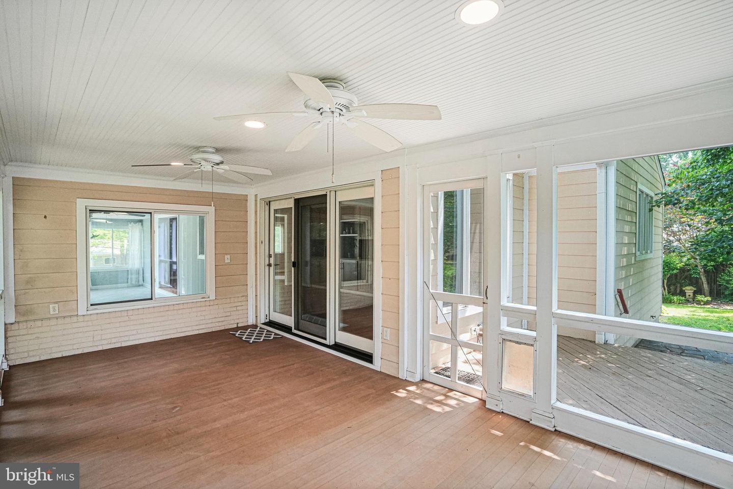 6225 CHERYL DR, FALLS CHURCH, Virginia 22044, 4 Bedrooms Bedrooms, ,3 BathroomsBathrooms,Residential,For sale,6225 CHERYL DR,VAFX2238380 MLS # VAFX2238380