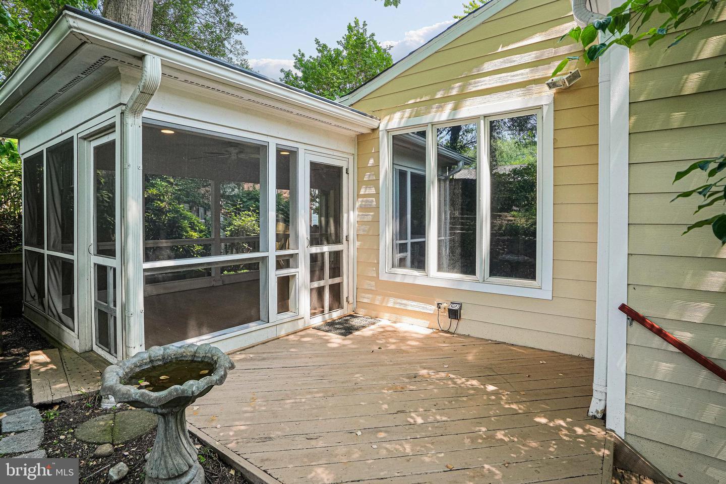 6225 CHERYL DR, FALLS CHURCH, Virginia 22044, 4 Bedrooms Bedrooms, ,3 BathroomsBathrooms,Residential,For sale,6225 CHERYL DR,VAFX2238380 MLS # VAFX2238380