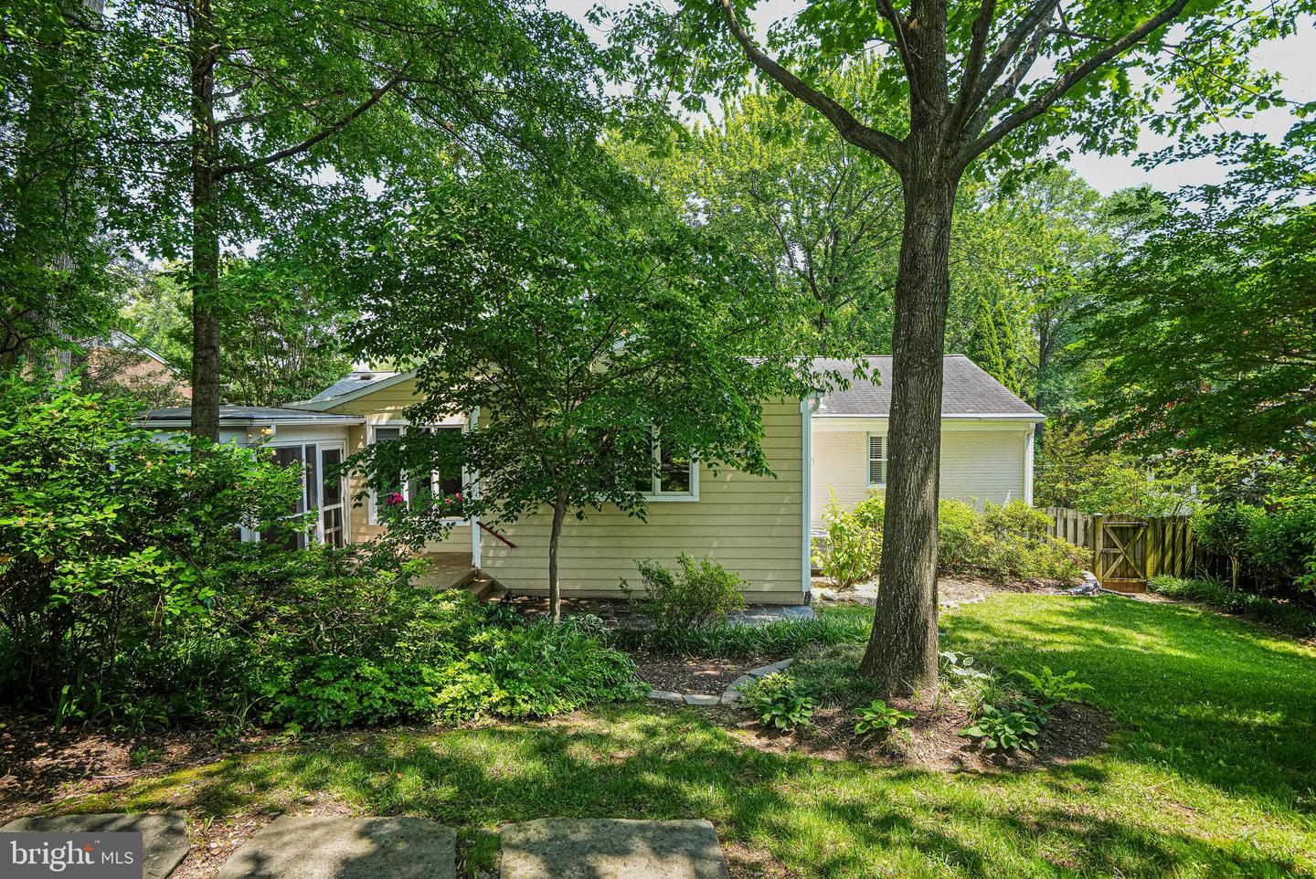 6225 CHERYL DR, FALLS CHURCH, Virginia 22044, 4 Bedrooms Bedrooms, ,3 BathroomsBathrooms,Residential,For sale,6225 CHERYL DR,VAFX2238380 MLS # VAFX2238380