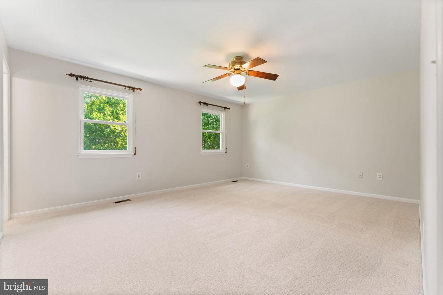 4229 JACKSON MILL RD, HAYMARKET, Virginia 20169, 4 Bedrooms Bedrooms, ,2 BathroomsBathrooms,Residential,For sale,4229 JACKSON MILL RD,VAPW2093924 MLS # VAPW2093924