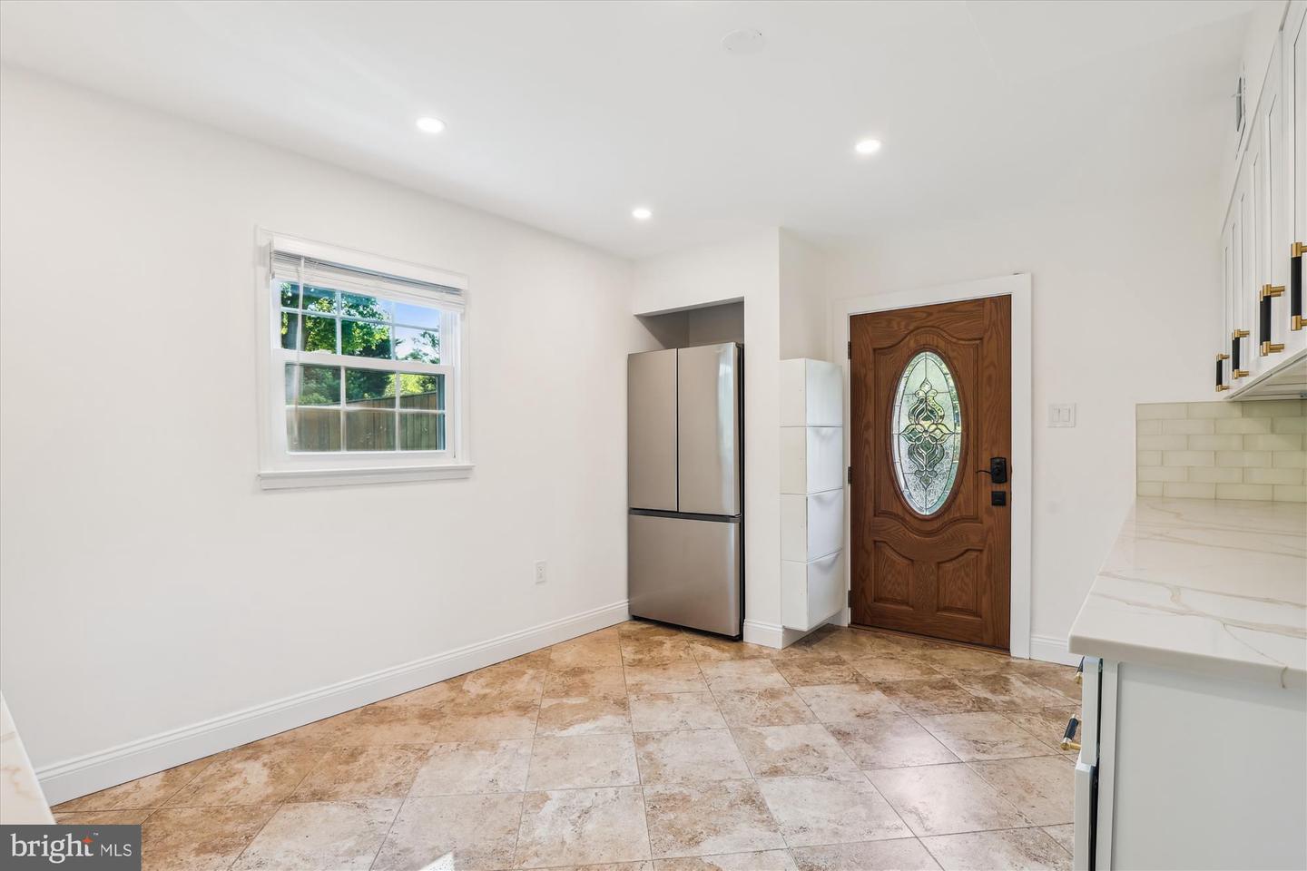 101 OAKMONT CT NE, VIENNA, Virginia 22180, 6 Bedrooms Bedrooms, ,4 BathroomsBathrooms,Residential,For sale,101 OAKMONT CT NE,VAFX2238710 MLS # VAFX2238710