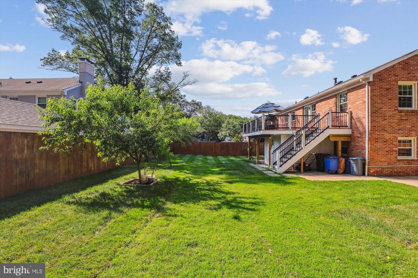 101 OAKMONT CT NE, VIENNA, Virginia 22180, 6 Bedrooms Bedrooms, ,4 BathroomsBathrooms,Residential,For sale,101 OAKMONT CT NE,VAFX2238710 MLS # VAFX2238710