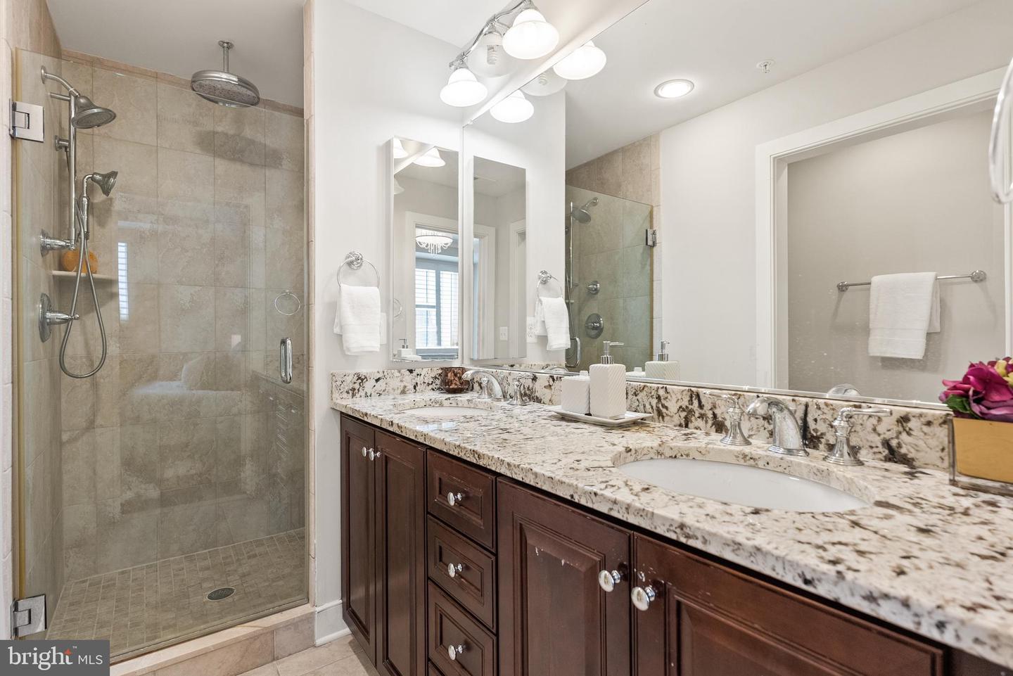 4452 1/2 MACARTHUR BLVD NW, WASHINGTON, District Of Columbia 20007, 4 Bedrooms Bedrooms, ,3 BathroomsBathrooms,Residential,For sale,4452 1/2 MACARTHUR BLVD NW,DCDC2199150 MLS # DCDC2199150