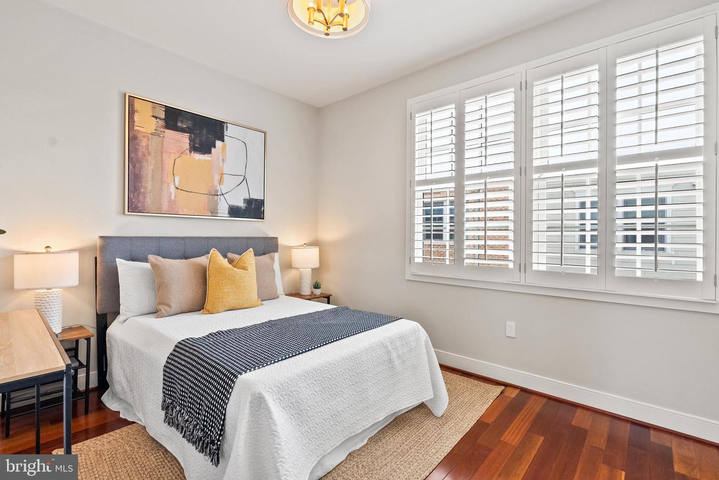 4452 1/2 MACARTHUR BLVD NW, WASHINGTON, District Of Columbia 20007, 4 Bedrooms Bedrooms, ,3 BathroomsBathrooms,Residential,For sale,4452 1/2 MACARTHUR BLVD NW,DCDC2199150 MLS # DCDC2199150