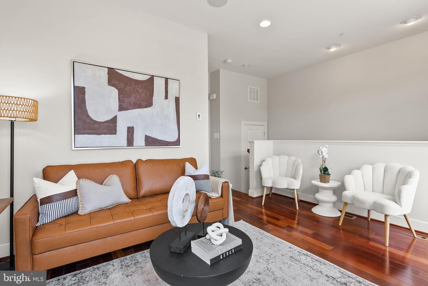 4452 1/2 MACARTHUR BLVD NW, WASHINGTON, District Of Columbia 20007, 4 Bedrooms Bedrooms, ,3 BathroomsBathrooms,Residential,For sale,4452 1/2 MACARTHUR BLVD NW,DCDC2199150 MLS # DCDC2199150