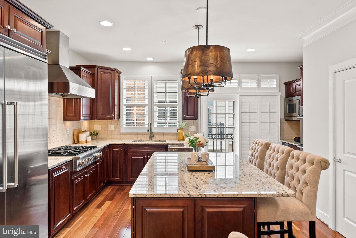 4452 1/2 MACARTHUR BLVD NW, WASHINGTON, District Of Columbia 20007, 4 Bedrooms Bedrooms, ,3 BathroomsBathrooms,Residential,For sale,4452 1/2 MACARTHUR BLVD NW,DCDC2199150 MLS # DCDC2199150