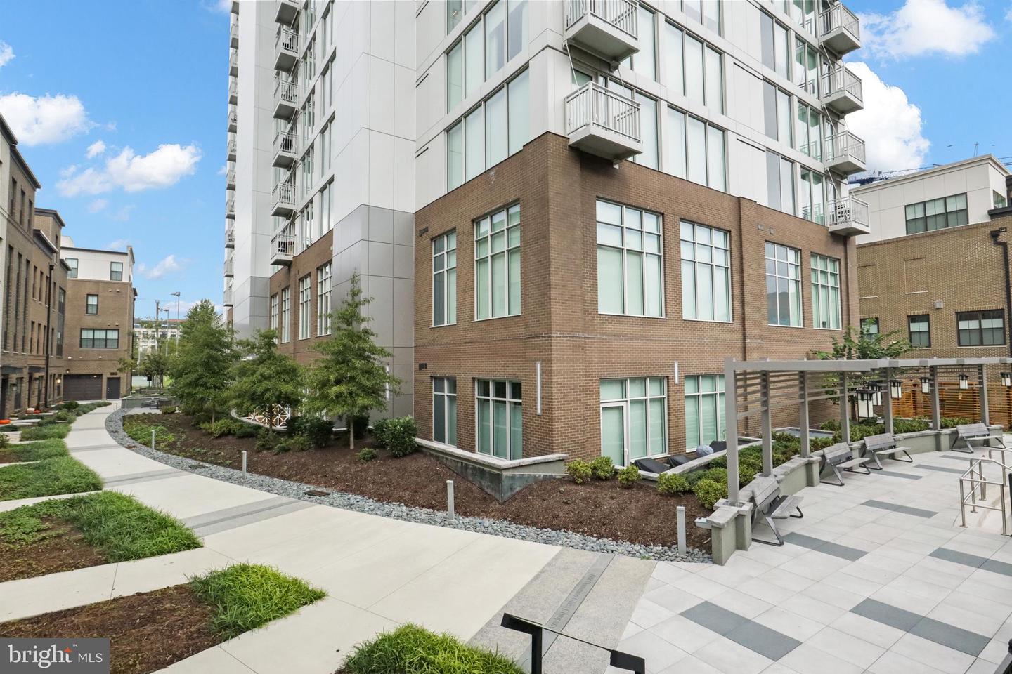 925 N FAIRFAX ST #704, ALEXANDRIA, Virginia 22314, 1 Bedroom Bedrooms, ,1 BathroomBathrooms,Residential,For sale,925 N FAIRFAX ST #704,VAAX2045002 MLS # VAAX2045002