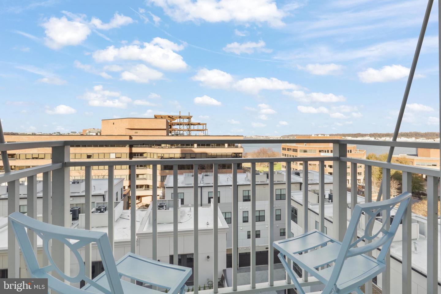 925 N FAIRFAX ST #704, ALEXANDRIA, Virginia 22314, 1 Bedroom Bedrooms, ,1 BathroomBathrooms,Residential,For sale,925 N FAIRFAX ST #704,VAAX2045002 MLS # VAAX2045002