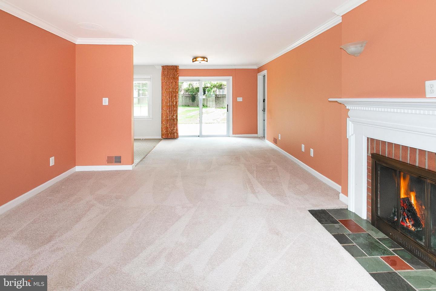 609 KEARNEY CT SW, VIENNA, Virginia 22180, 5 Bedrooms Bedrooms, ,2 BathroomsBathrooms,Residential,For sale,609 KEARNEY CT SW,VAFX2238886 MLS # VAFX2238886