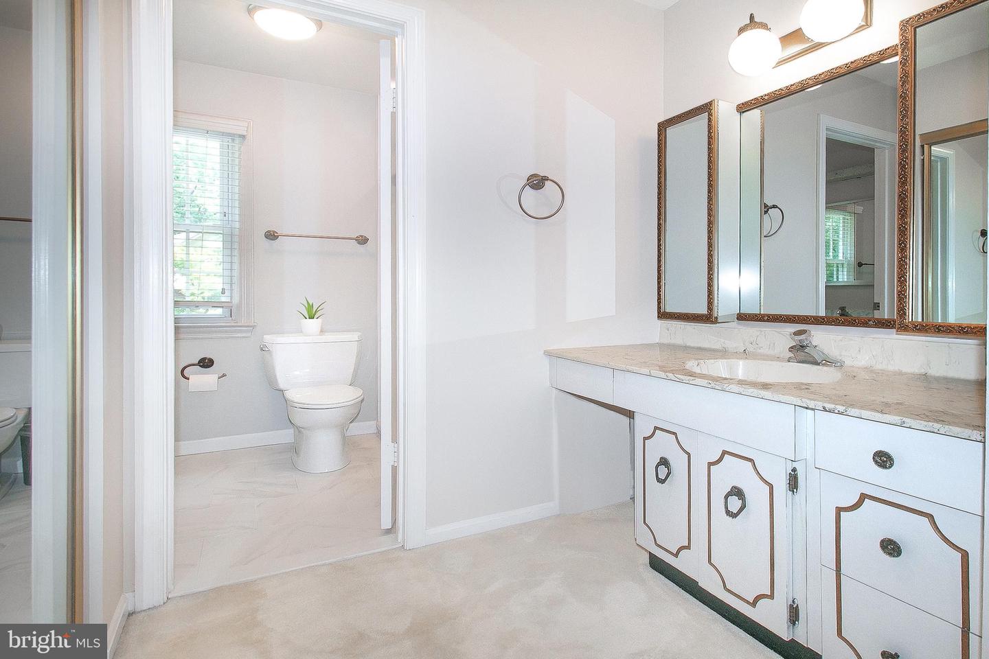 609 KEARNEY CT SW, VIENNA, Virginia 22180, 5 Bedrooms Bedrooms, ,2 BathroomsBathrooms,Residential,For sale,609 KEARNEY CT SW,VAFX2238886 MLS # VAFX2238886