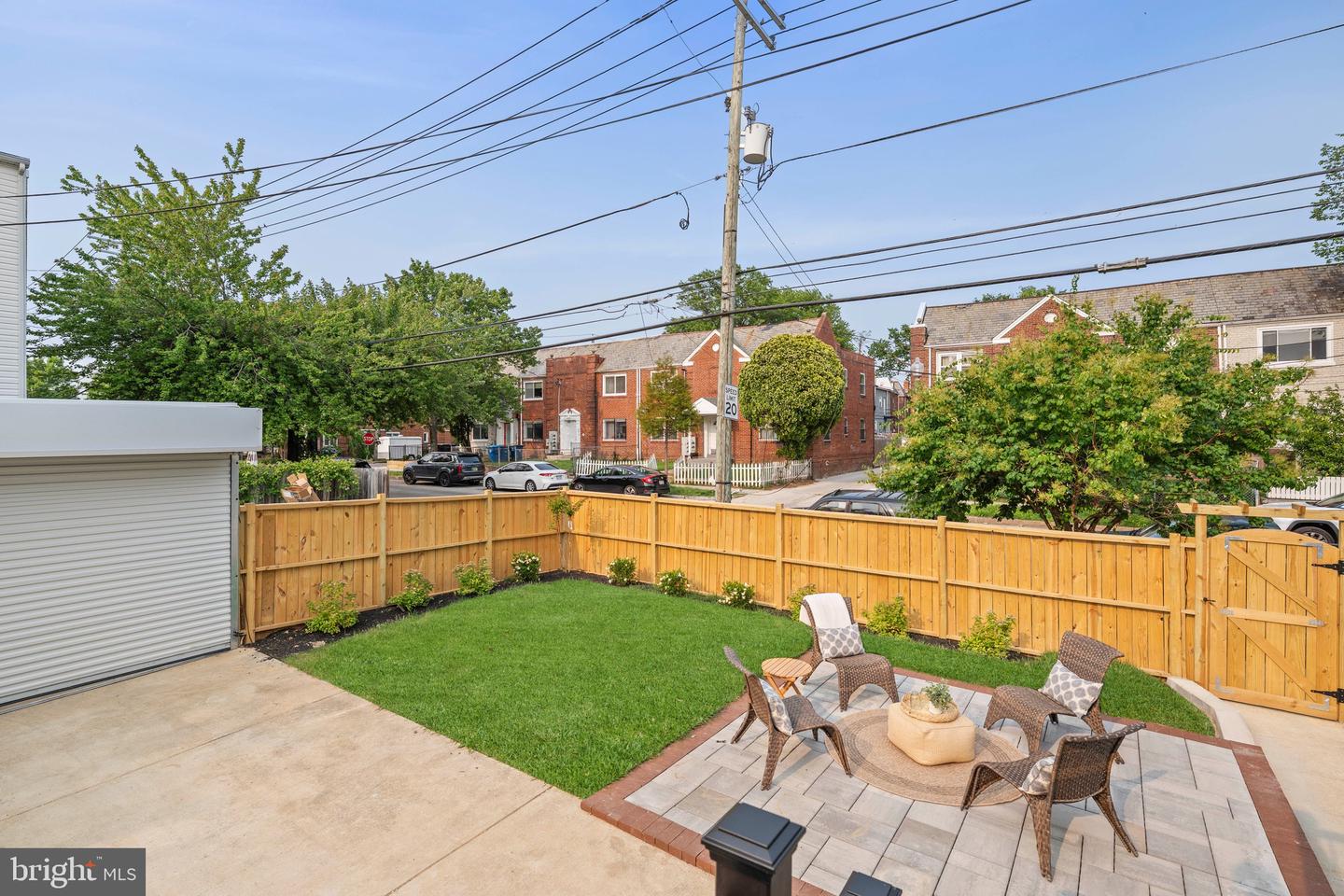 401 DECATUR ST NW, WASHINGTON, District Of Columbia 20011, 6 Bedrooms Bedrooms, ,4 BathroomsBathrooms,Residential,For sale,401 DECATUR ST NW,DCDC2199318 MLS # DCDC2199318