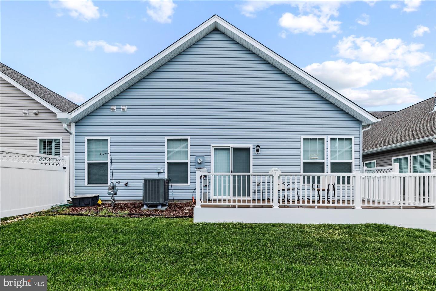 6607 GOLDEN PHEASANT RUN, FREDERICKSBURG, Virginia 22407, 3 Bedrooms Bedrooms, ,2 BathroomsBathrooms,Residential,For sale,6607 GOLDEN PHEASANT RUN,VASP2032892 MLS # VASP2032892