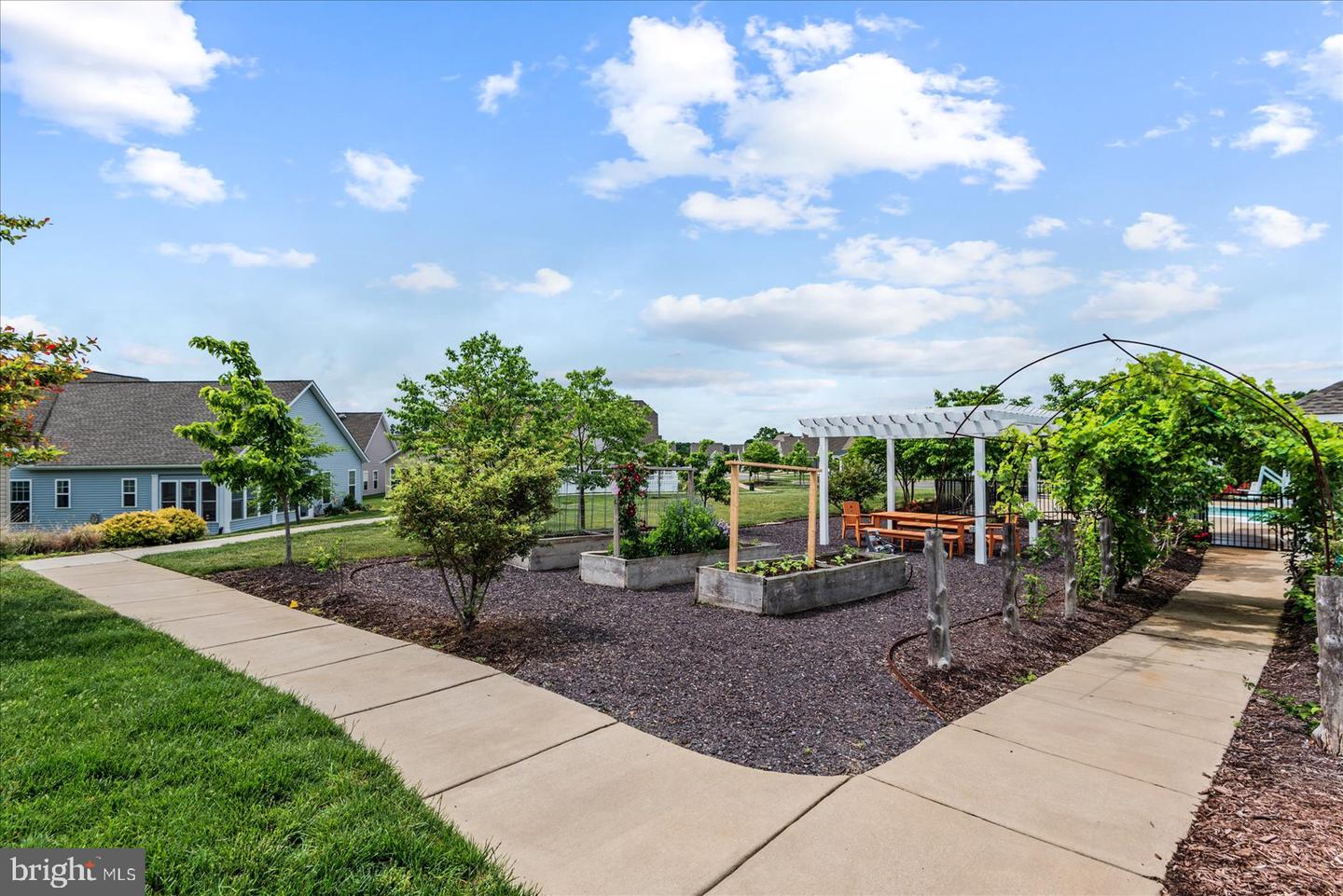 6607 GOLDEN PHEASANT RUN, FREDERICKSBURG, Virginia 22407, 3 Bedrooms Bedrooms, ,2 BathroomsBathrooms,Residential,For sale,6607 GOLDEN PHEASANT RUN,VASP2032892 MLS # VASP2032892