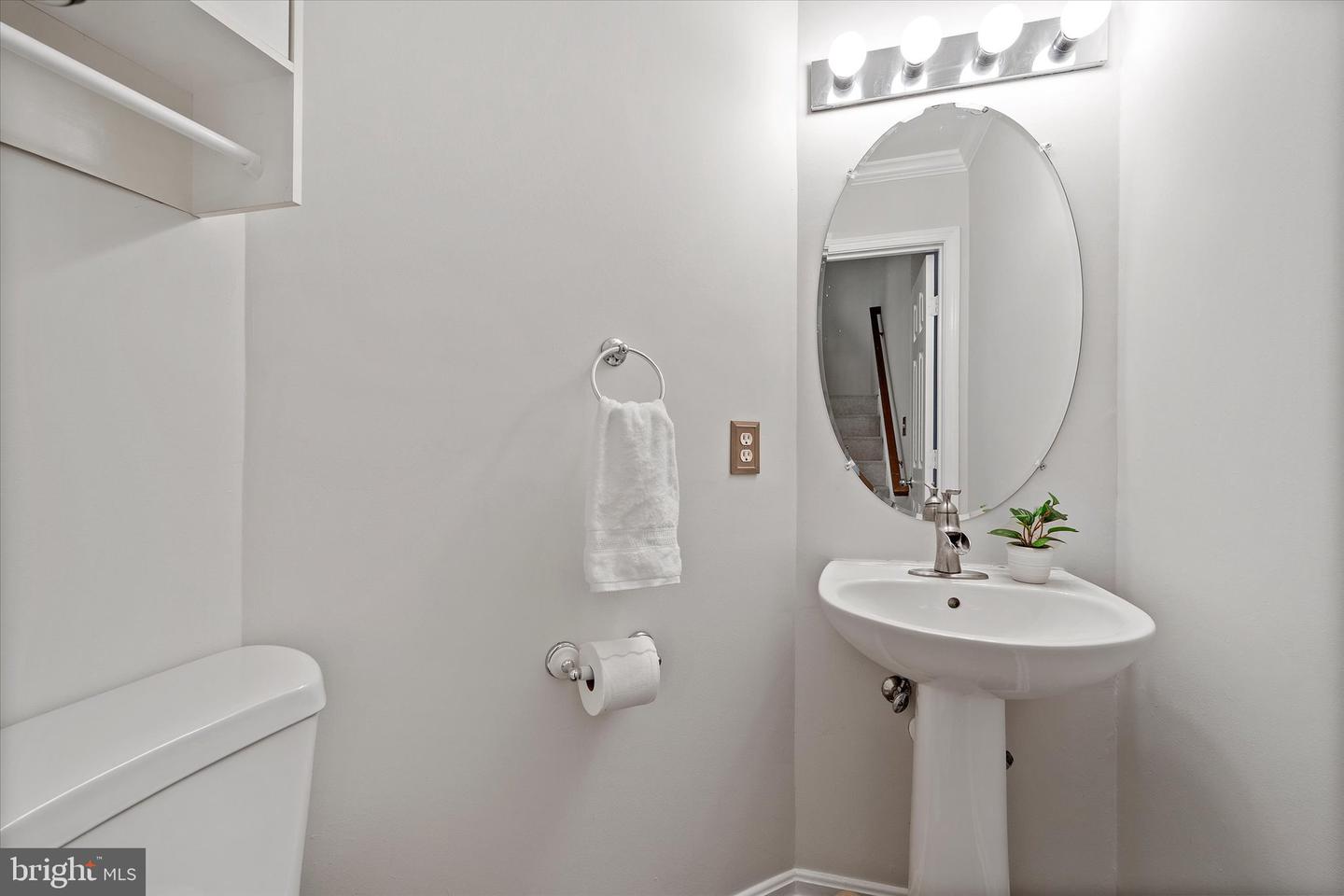146 CONNERY TER SW, LEESBURG, Virginia 20175, 4 Bedrooms Bedrooms, ,3 BathroomsBathrooms,Residential,For sale,146 CONNERY TER SW,VALO2095894 MLS # VALO2095894