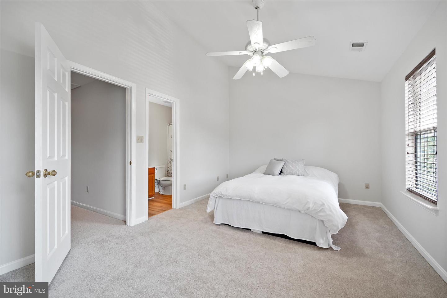 146 CONNERY TER SW, LEESBURG, Virginia 20175, 4 Bedrooms Bedrooms, ,3 BathroomsBathrooms,Residential,For sale,146 CONNERY TER SW,VALO2095894 MLS # VALO2095894